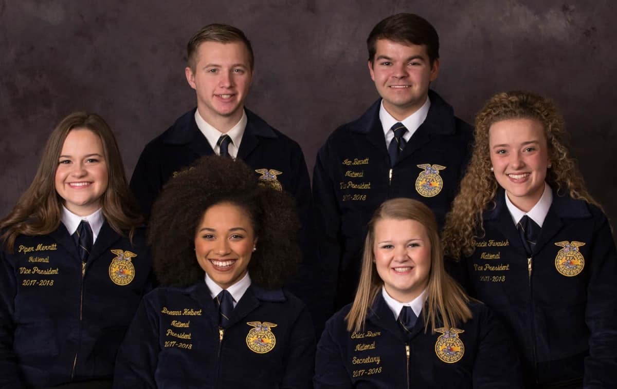 National FFA Officer Tips for Developing Confidence National FFA