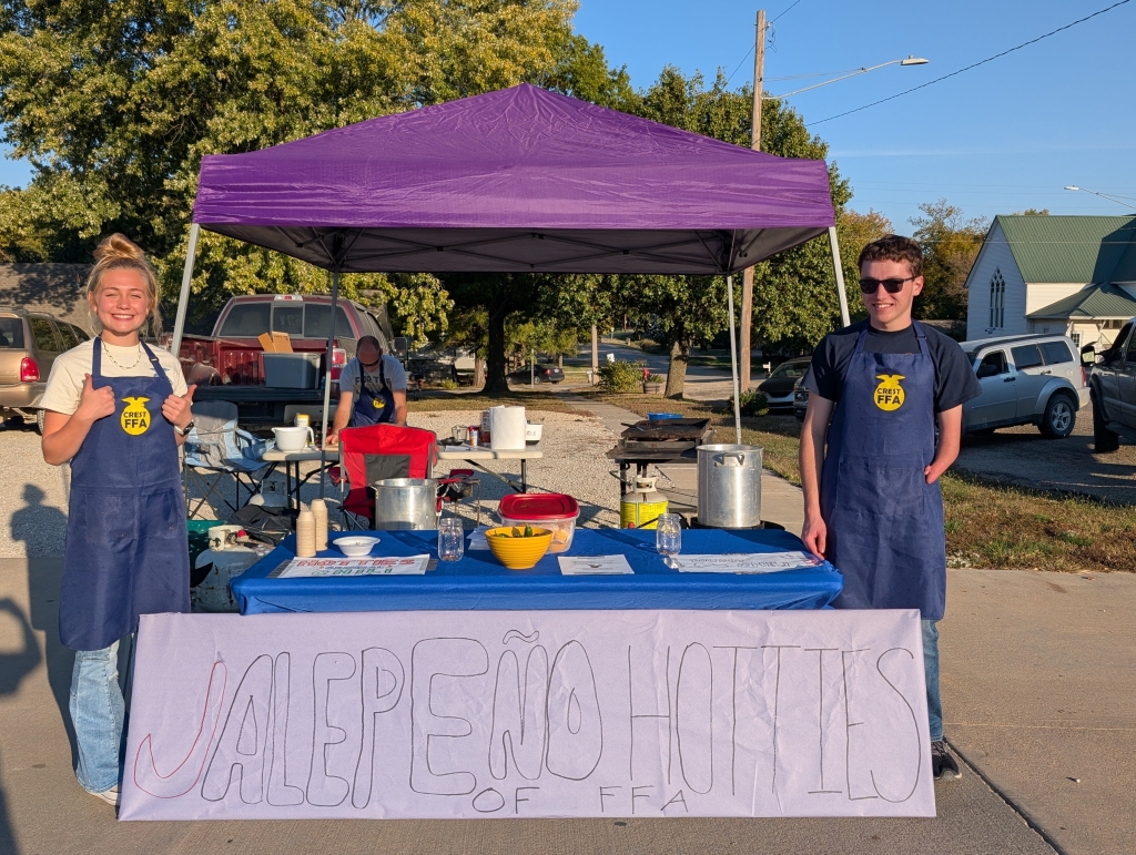 Crest FFA members at their chili stand.