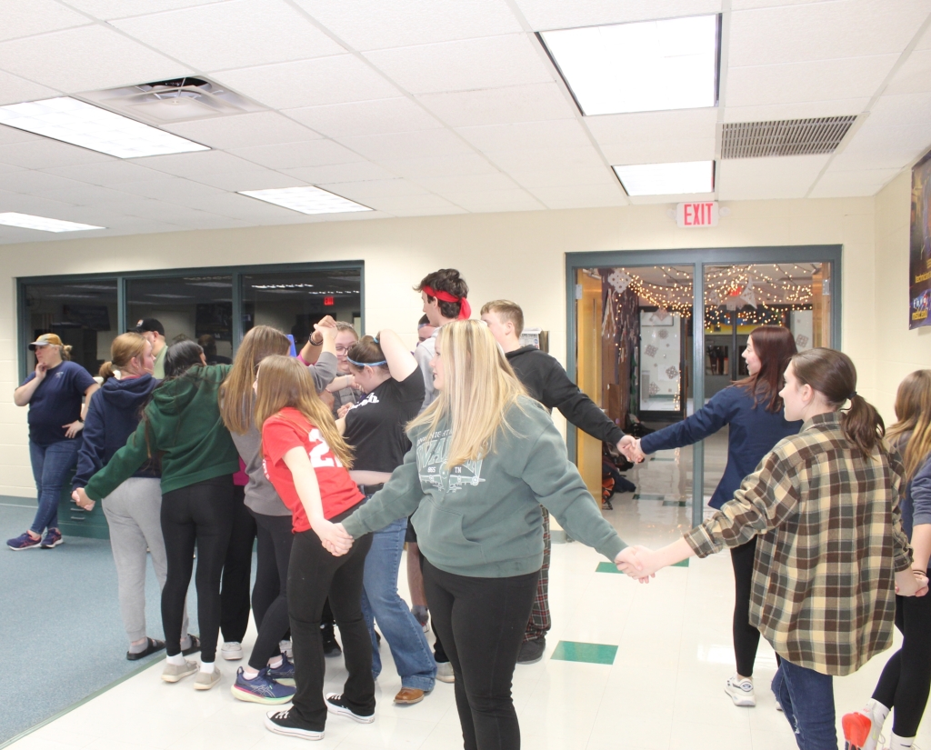 Granton FFA members kick off the 2024 Lock-In by participating in a team-building activity.